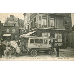 14 VILLERS-SUR-MER. Service Automobile de Honfleur à Villers devant le Café du Siècle 1904