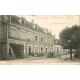 60 ELINCOURT-SAINTE-MARGUERITE. Voiture ancienne devant Hôtel de la Bouteille 1912