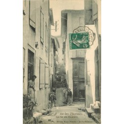 09 AX-LES-THERMES. Rue des Escaliers bien animée 1907