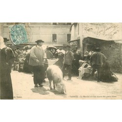 56 VANNES. Le Marché où l'on trouve des petits frères 1905