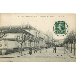 94 FONTENAY-SOUS-BOIS. Boulevard des Ecoles 1908