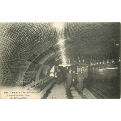 PARIS METROPOLITAIN. Gare souterraine