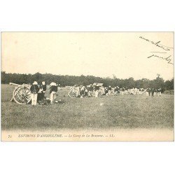 carte postale ancienne 16 Camp de BRACONNE. Artillerie et Soldats 1904