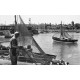 Photo Cpsm 85 SAINT-GILLES CROIX DE VIE. Le Port avec barques de Pêcheurs