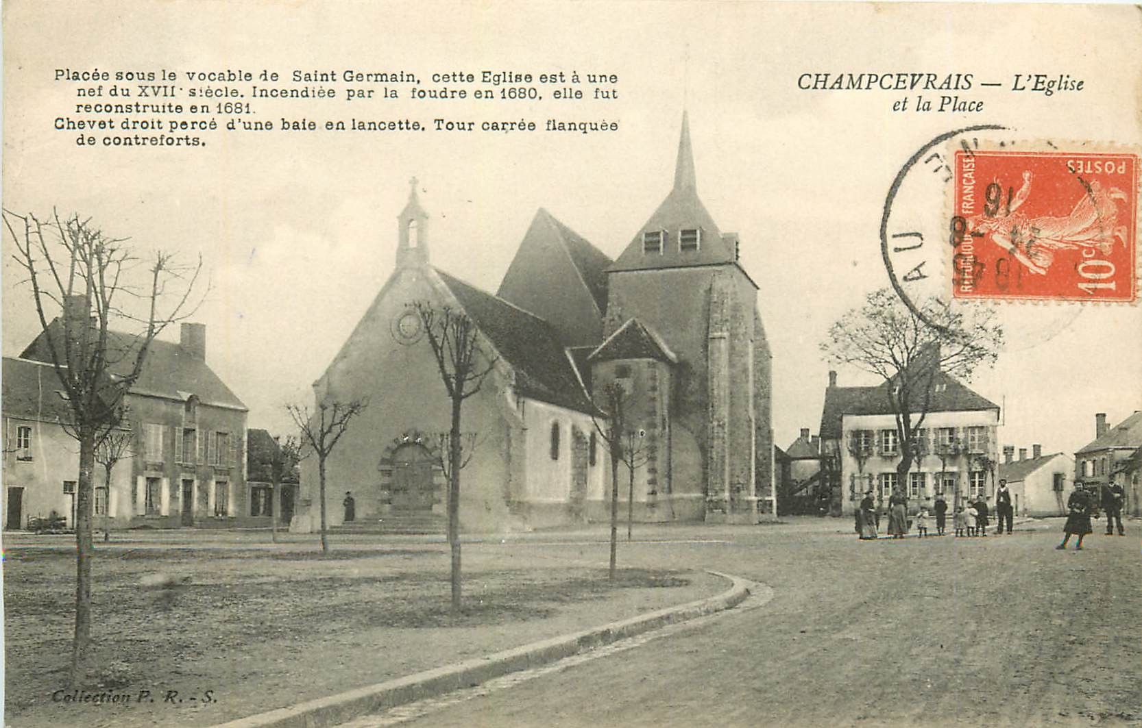 89 CHAMPCEVRAIS. Eglise et Place 1916 animation avec Facteur