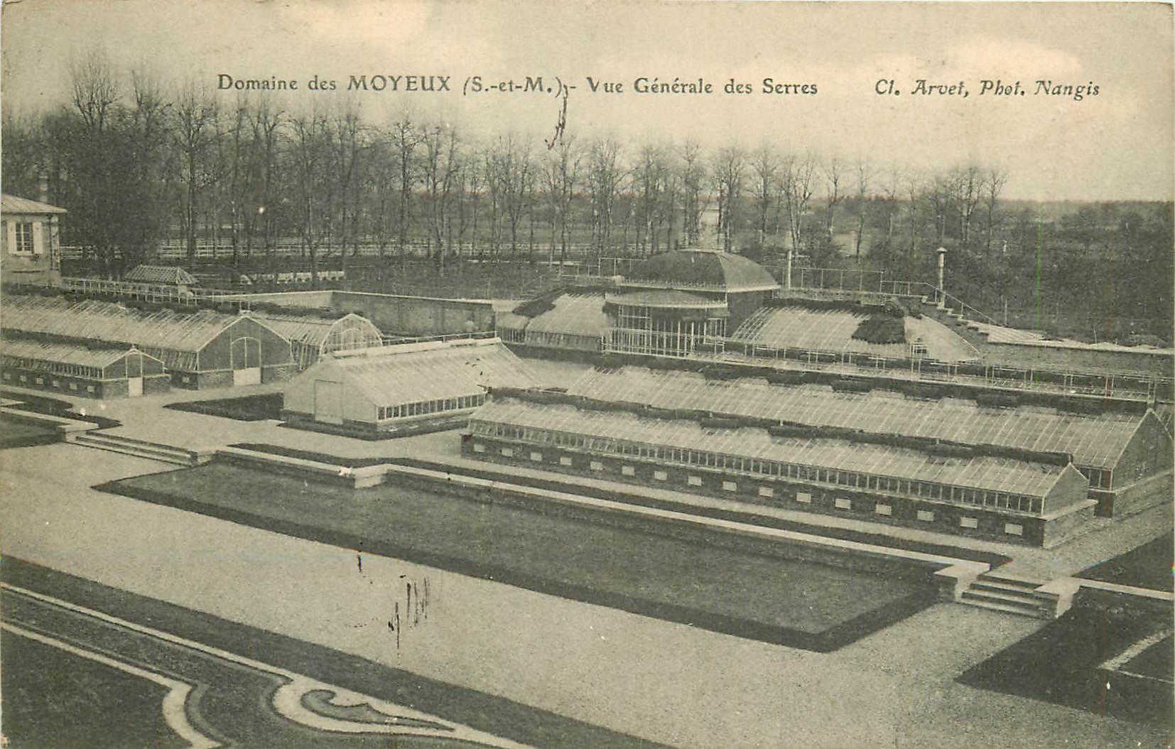 77 MOYEUX. Les Serres du Domaine