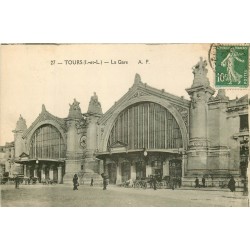 37 TOURS. La Gare