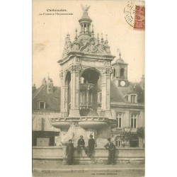 28 CHATEAUDUN. La Fontaine Monumentale face au Tailleur 1906