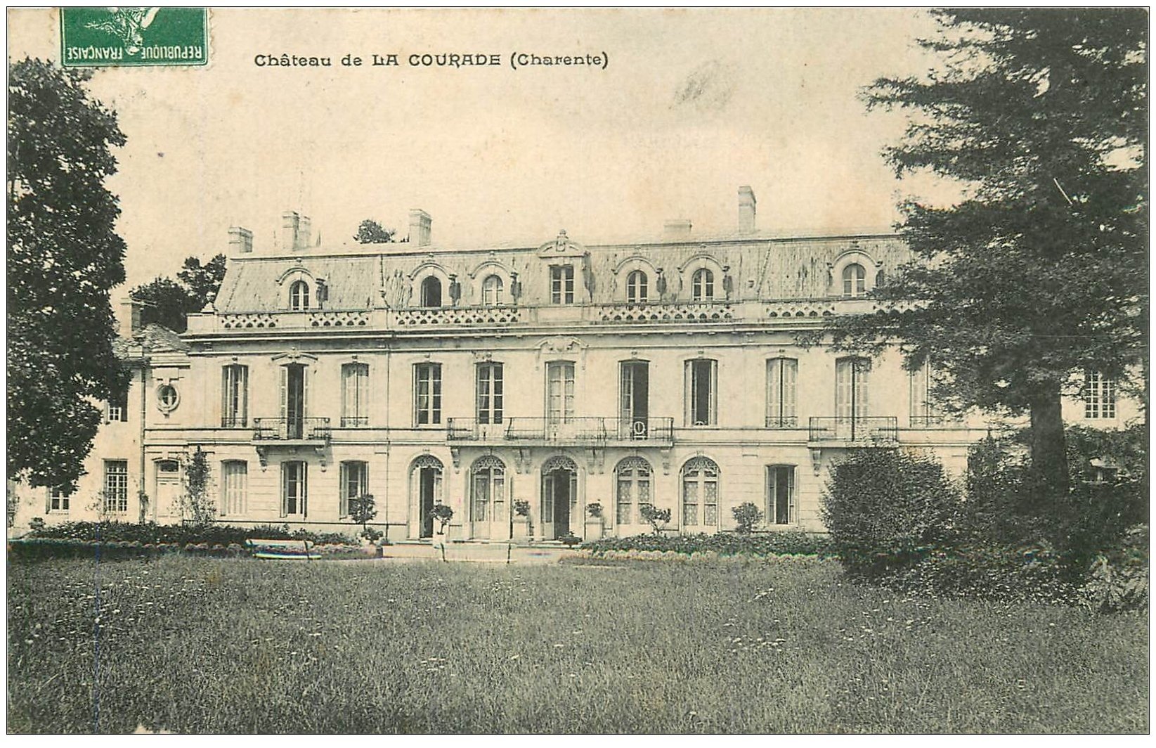 16 LA COURADE. Le Château 1909