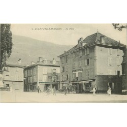 38 ALLEVARD-LES-BAINS. Café des Beaux Arts et commerce de cartes postales sur la Place