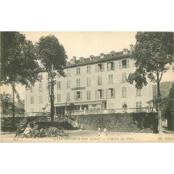 38 ALLEVARD. Hôtel du Parc personnages assis 1918