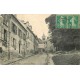 95 SAINT-PRIX. Entrée du Village 1919