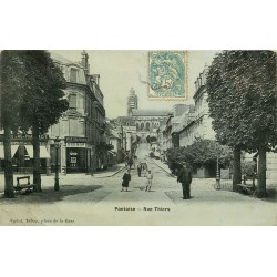 95 PONTOISE. Rue Thiers Pharmacie et bois et charbons Bernot 1906