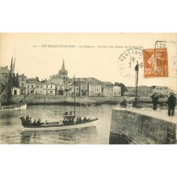 85 LES SABLES D'OLONNE. La Chaume arrivée d'un Bateau de Promenade vers 1922...