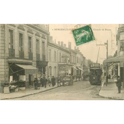 33 BORDEAUX-PESSAC. Barrière et Chemin de Pessac Tramway " Chocolat Louit " 1913