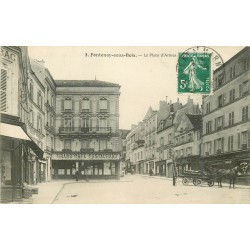 94 FONTENAY-SOUS-BOIS. Grand Café et Boulangerie Place d'Armes 1910