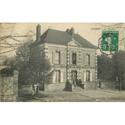 95 FOSSES. La Mairie 1913