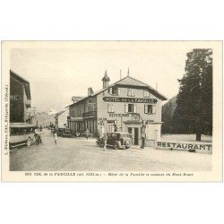 carte postale ancienne 01 Col de la Faucille. Hôtel et Pompe à essence