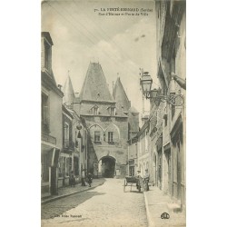 72 LA FERTE-BERNARD. Rue d'Huisne et Porte de Ville 1916 vendeur ambulant