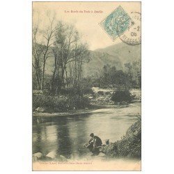 carte postale ancienne 66 AMELIE-LES-BAINS. Pêcheurs à l'affût bords du Tech 1906