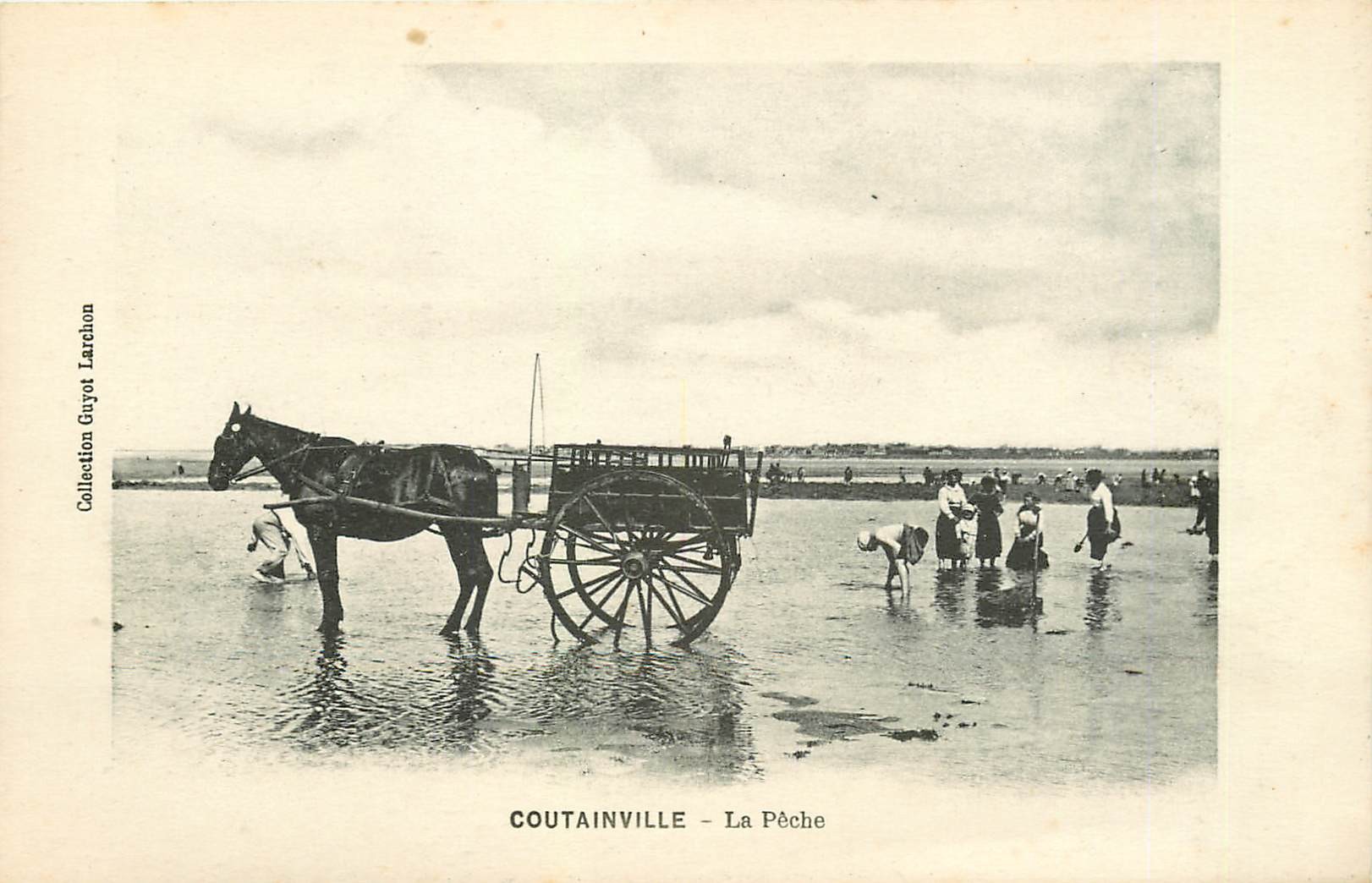 50 COUTAINVILLE. La Pêche avec attelage