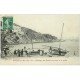 carte postale ancienne 66 BANYULS-SUR-MER. Déhalage des Bateaux arrivant de la Pêche vers 1911
