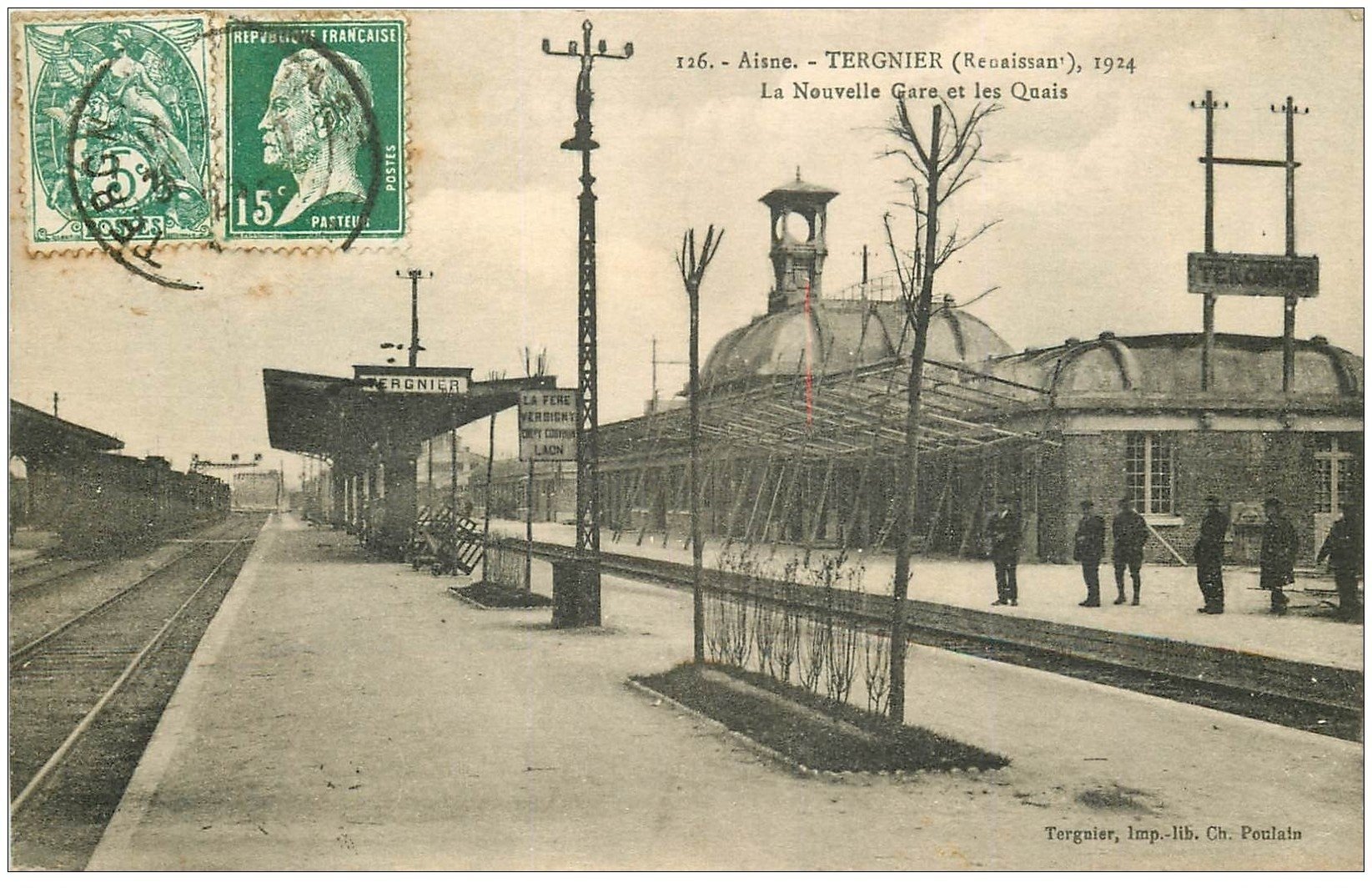 CPA- 02 - Aisne - TERGNIER - Gare reconstruite en planches côté quais