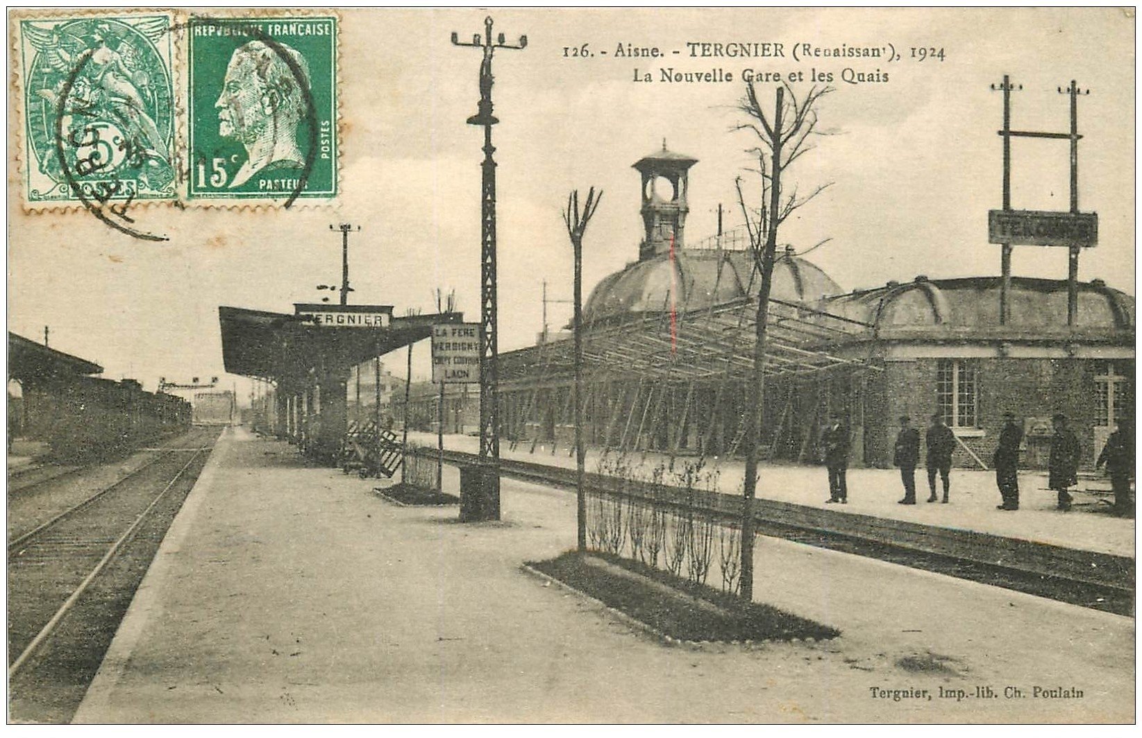 carte postale ancienne 02 TERGNIER. Gare et Quai 1925