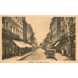 59 DOUAI. Rue Saint-Jacques voitures anciennes