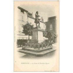 carte postale ancienne 66 PERPIGNAN. Statue de Hyacinthe Rigaud 1905