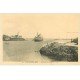 carte postale ancienne 66 PORT-VENDRES. Paquebot à la Sortie du Port