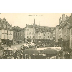 56 VANNES. Le Marché Place des Lices et Félix Potin vers 1900