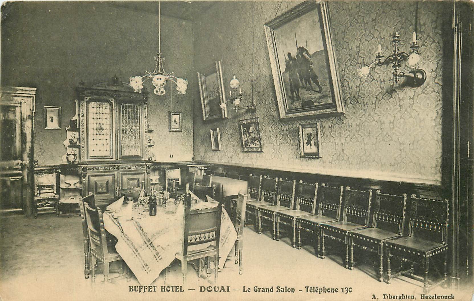 59 DOUAI. Grand Salon du Buffet Hôtel 1919