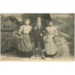 carte postale ancienne 66 TYPES CATALANS. Le parapluie de Famille. Lo paraygua de Familia