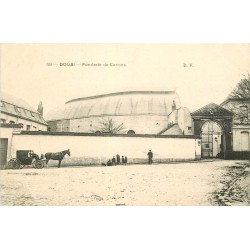 59 DOUAI. Fonderie de Canons avec Fiacre