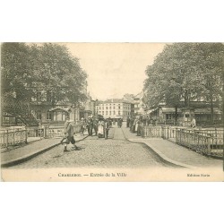 CHARLEROI. Animation sur le Pont à l'Entrée de la Ville 1903