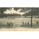 79 BRESSUIRE. Enfants sur la Place Saint-Jacques vers 1919