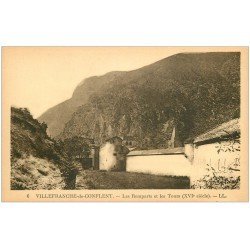 carte postale ancienne 66 VILLEFRANCHE-DE-CONFLENT. Remparts et Tours