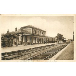 60 LIANCOURT-RANTIGNY. Intérieur de la Gare 1945