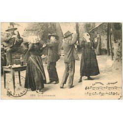 carte postale ancienne 63 Autres L'AUVERGNE. Le Croisement 1923. La Bourrée Danseurs et Musicien de Cornemuse auvergnate