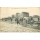 44 PORNICHET. Jeux de sable sur la Plage du Casino 1910