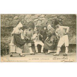 carte postale ancienne 63 AUVERGNE. La Montagnarde. Danse et Musicien 1904