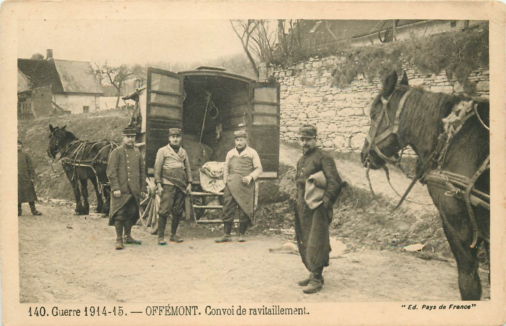 GUERRE 1914-18. Offémont convoi de ravitaillement