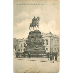 BERLIN. Denkmal König Friedrich II unter den Linden