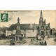 56 SAINTE-ANNE D'AURAY. La Fontaine Basilique Auberge Loriot et marchans au Marché 1923