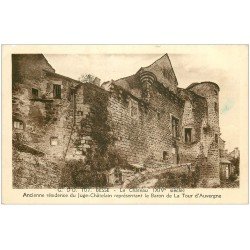 carte postale ancienne 63 BESSE. Le Château du Juge-Châtelain 1942