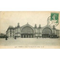 2 x cpa 37 TOURS. La Gare et la Préfecture 1919
