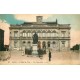 2 x cpa 02 LAON. Hôtel de Ville et Cathédrale 1919
