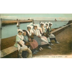 4 cpa 85 LES SABLES D'OLONNE. Sablaises, Plage, Tempête et tentes