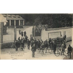 91 BOUCHET. Sortie des Ouvriers Poudrerie Nationale militaire 1920